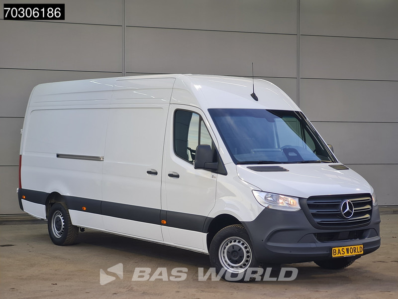 Mercedes-Benz Sprinter 317 CDI Automaat 2025 Model L3H2 Airco Cruise Camera Parkeersensoren 10inch MBUX CarPlay Euro6 L3 Airco Cruise control - Furgón: foto 5 Mercedes-Benz Sprinter 317 CDI Automaat 2025 Model L3H2 Airco Cruise Camera Parkeersensoren 10inch MBUX CarPlay Euro6 L3 Airco Cruise control - Furgón: foto 5