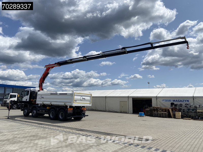 MAN TGS 35.440 8X4 NEW! Fassi F275.026 Kran Crane 13m3 3-Sided Tipper Big-Axle Euro 6 - Camión volquete, Camión grúa: foto 2 MAN TGS 35.440 8X4 NEW! Fassi F275.026 Kran Crane 13m3 3-Sided Tipper Big-Axle Euro 6 - Camión volquete, Camión grúa: foto 2