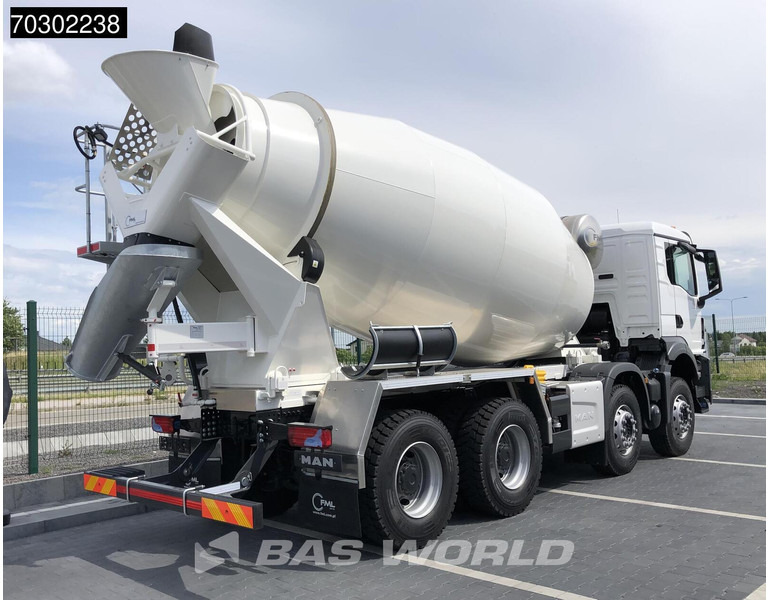 MAN TGS 41.400 8X4 10m3 FML mixer Steelsuspension Manual Airco EURO 2 - Camión hormigonera: foto 5 MAN TGS 41.400 8X4 10m3 FML mixer Steelsuspension Manual Airco EURO 2 - Camión hormigonera: foto 5