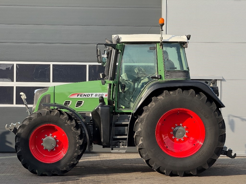 Fendt 820 Vario TMS - Tractor: foto 5 Fendt 820 Vario TMS - Tractor: foto 5
