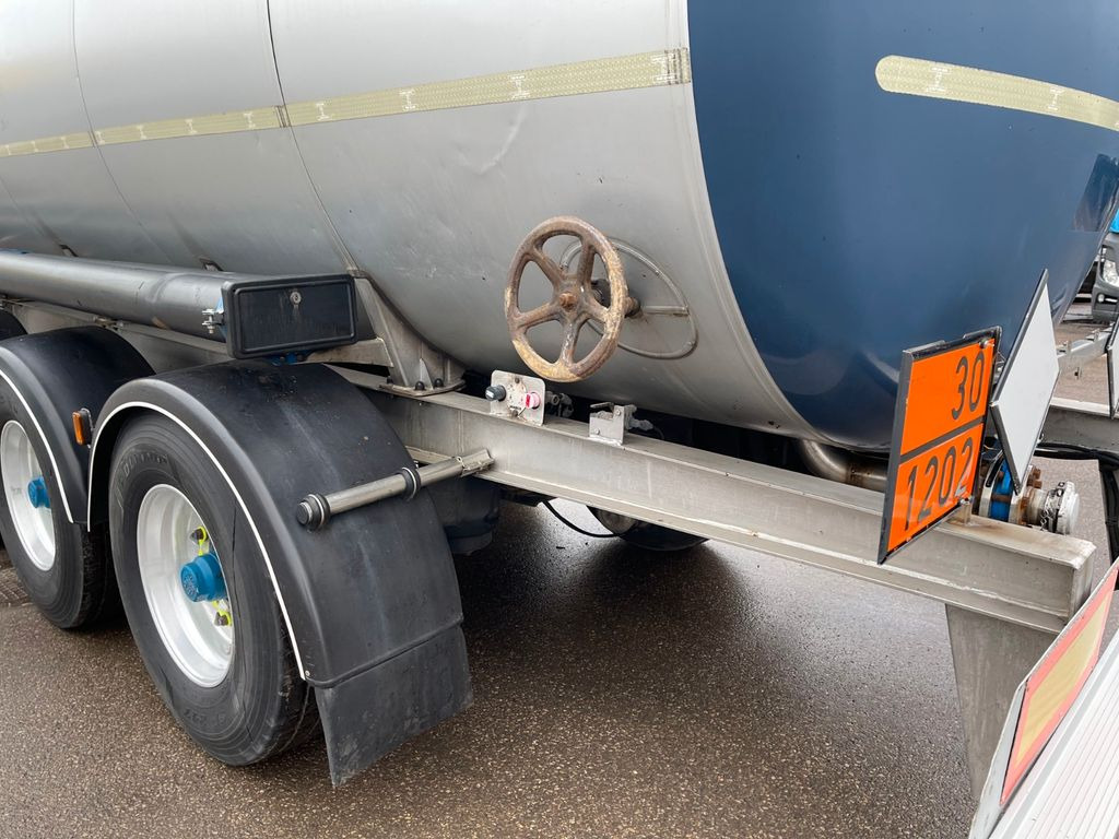 Magyar ADR 7 units - Semirremolque cisterna: foto 4 Magyar ADR 7 units - Semirremolque cisterna: foto 4