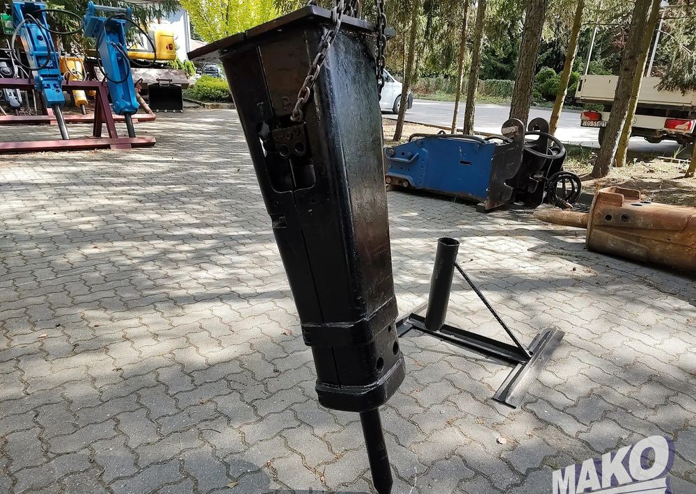 Młot hydrauliczny Rammer S23 275kg do koparki - Implemento para Maquinaria de construcción: foto 1 Młot hydrauliczny Rammer S23 275kg do koparki - Implemento para Maquinaria de construcción: foto 1