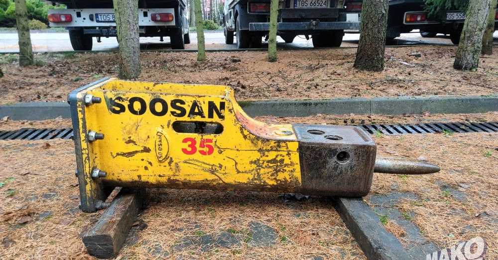 Młot hydrauliczny Soosan SQ35 230kg do koparki - Implemento para Maquinaria de construcción: foto 2 Młot hydrauliczny Soosan SQ35 230kg do koparki - Implemento para Maquinaria de construcción: foto 2