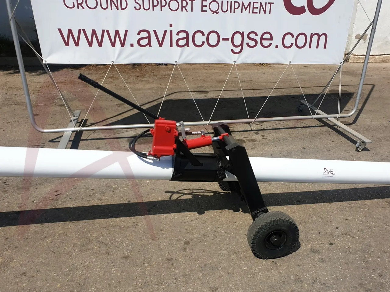 JMS J-TOW 320 - Equipo de apoyo en tierra: foto 3 JMS J-TOW 320 - Equipo de apoyo en tierra: foto 3