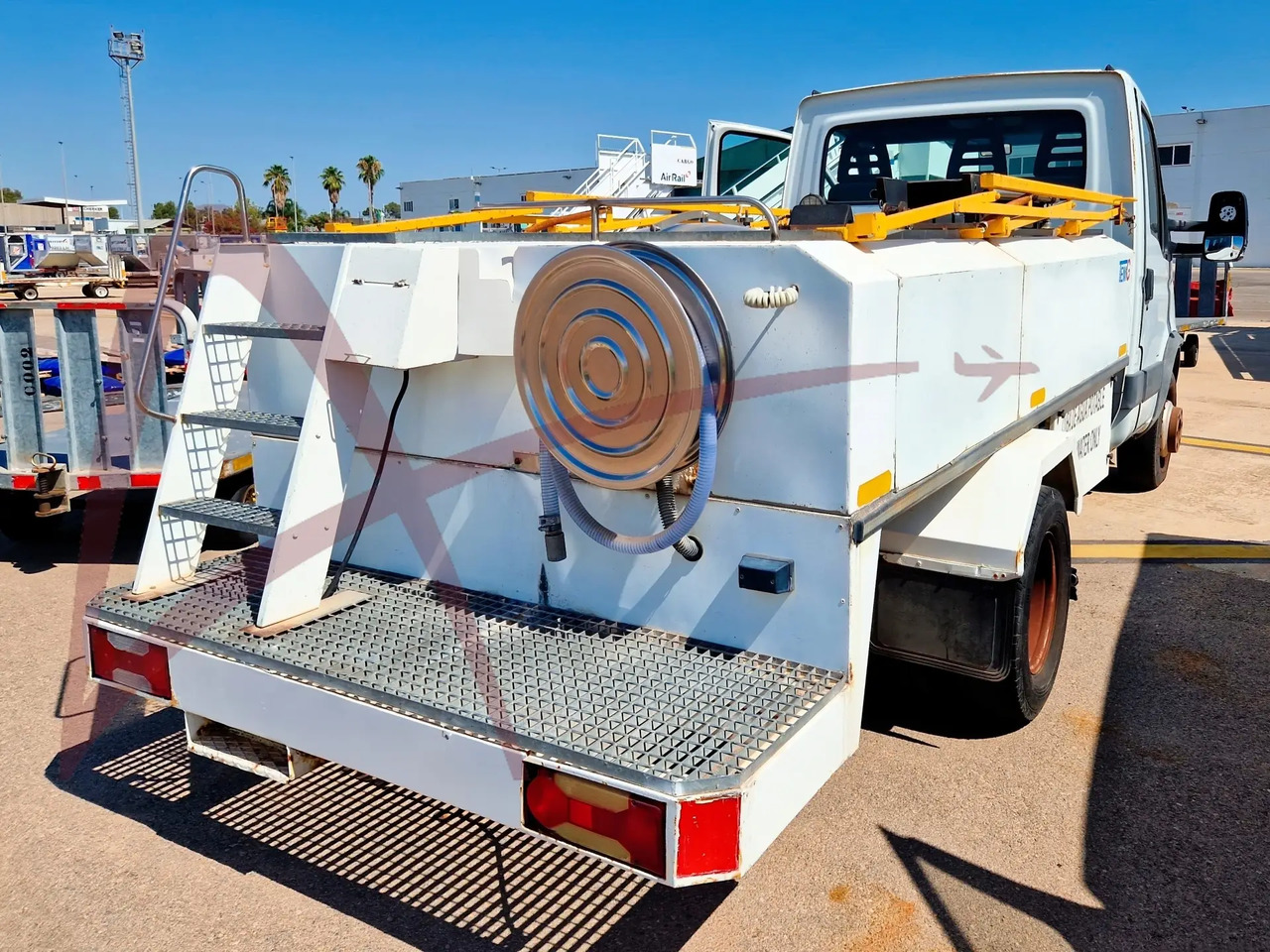 TEMG TG-0217 - Equipo de apoyo en tierra: foto 2 TEMG TG-0217 - Equipo de apoyo en tierra: foto 2