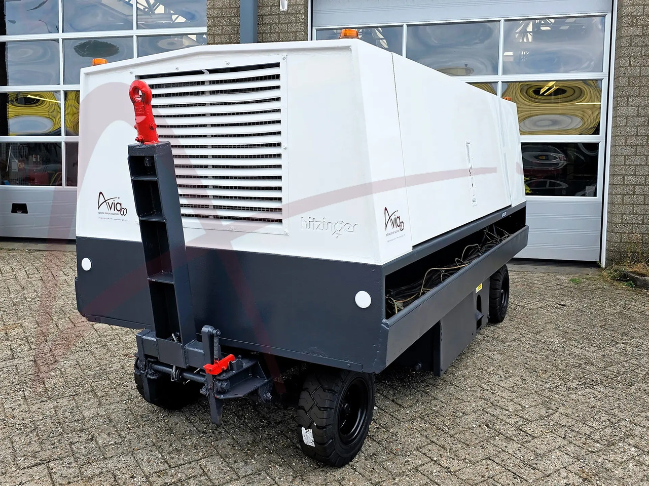 HITZINGER GPU120D - Unidad de potencia en tierra: foto 2 HITZINGER GPU120D - Unidad de potencia en tierra: foto 2