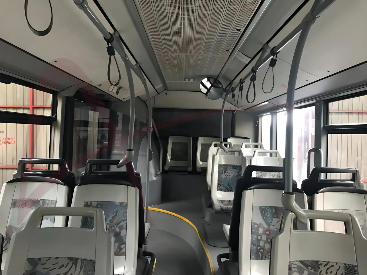 MERCEDES BENZ CITARO - Autobús lanzadera: foto 4 MERCEDES BENZ CITARO - Autobús lanzadera: foto 4