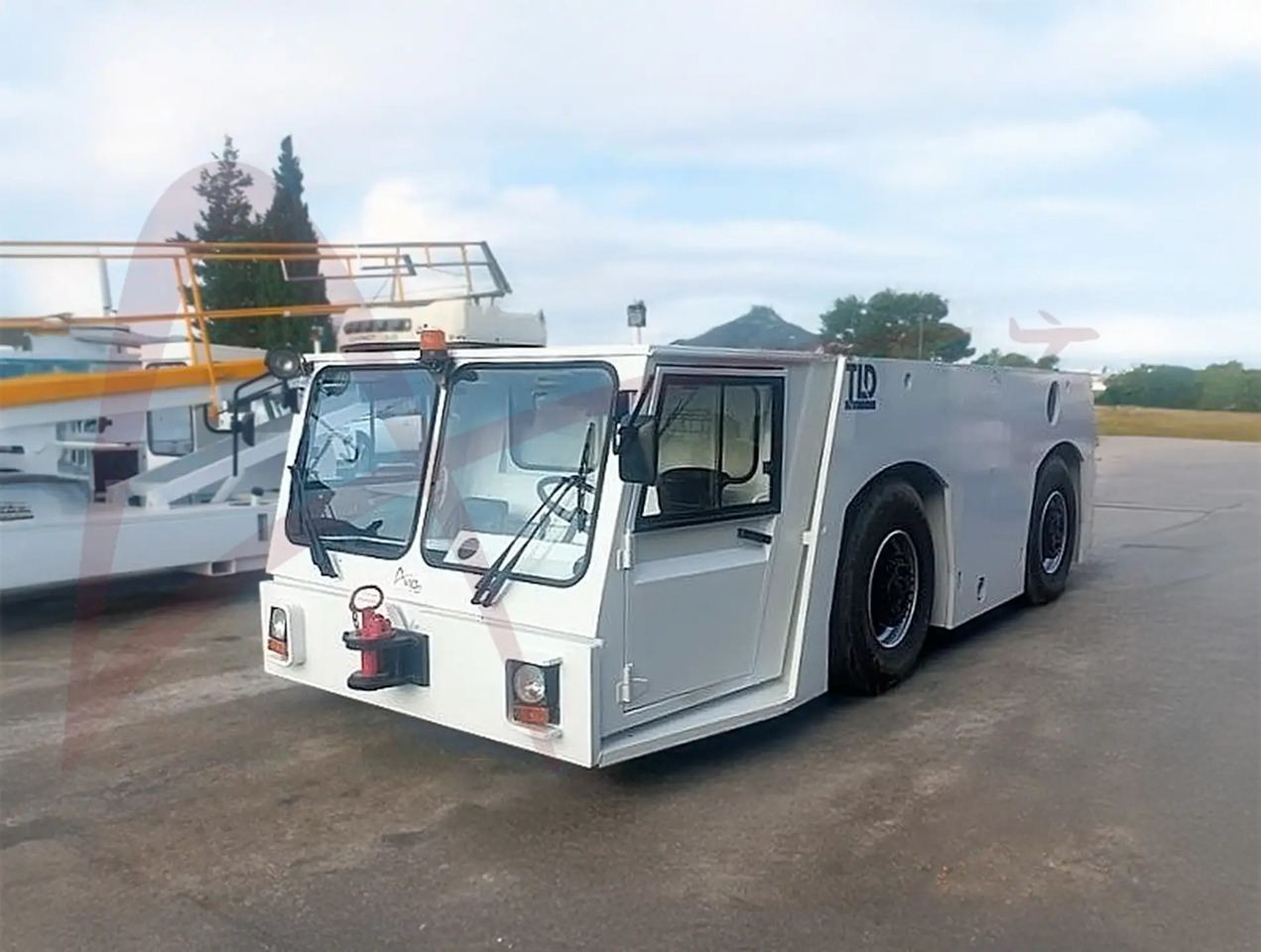 TLD TMX-400 - Remolcador de aviones: foto 2 TLD TMX-400 - Remolcador de aviones: foto 2