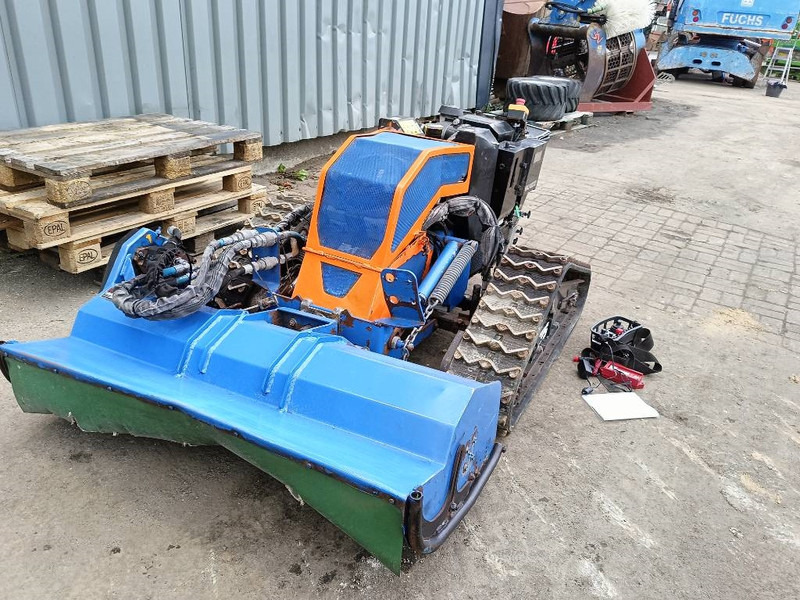 IRUS deltrak 2.0 robot remote mower maaier quatrak trac - Segadora: foto 4 IRUS deltrak 2.0 robot remote mower maaier quatrak trac - Segadora: foto 4