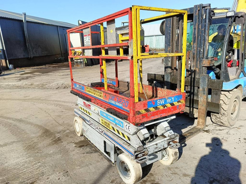 Skyjack SJ III 3220 6,1 m hoogwerker hi lift schaarlift - Plataforma de tijeras: foto 4 Skyjack SJ III 3220 6,1 m hoogwerker hi lift schaarlift - Plataforma de tijeras: foto 4