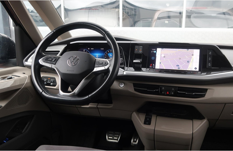 Volkswagen Multivan 1.4 eHybrid L2 Bulli Edition PANO/ 360 CAM/ MASSAGE/ H&K/ HEAD-UP/ TREKHAAK/ VOL! - Coche: foto 5 Volkswagen Multivan 1.4 eHybrid L2 Bulli Edition PANO/ 360 CAM/ MASSAGE/ H&K/ HEAD-UP/ TREKHAAK/ VOL! - Coche: foto 5