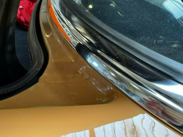 MERCEDES-BENZ 200 D/8 W115... - Sedan: foto 3 MERCEDES-BENZ 200 D/8 W115... - Sedan: foto 3