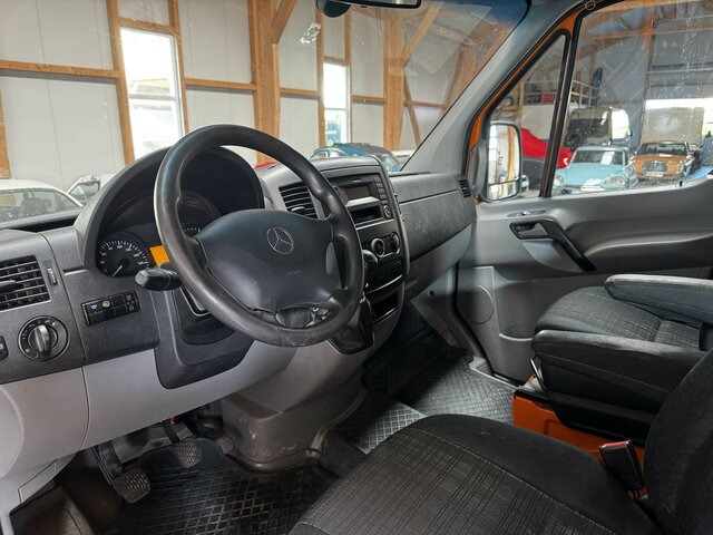 MERCEDES-BENZ Sprinter 316 CDI 4x4 Allrad L2H2 1. Hand! - Furgón: foto 5 MERCEDES-BENZ Sprinter 316 CDI 4x4 Allrad L2H2 1. Hand! - Furgón: foto 5