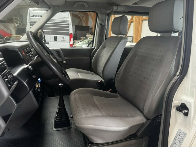 VW T4 Caravelle 2.5 TDI Syncro Sperre 1. Hand!... - Coche: foto 4 VW T4 Caravelle 2.5 TDI Syncro Sperre 1. Hand!... - Coche: foto 4