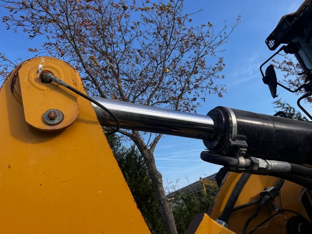 Cargadora de ruedas CAT 938M: foto 13