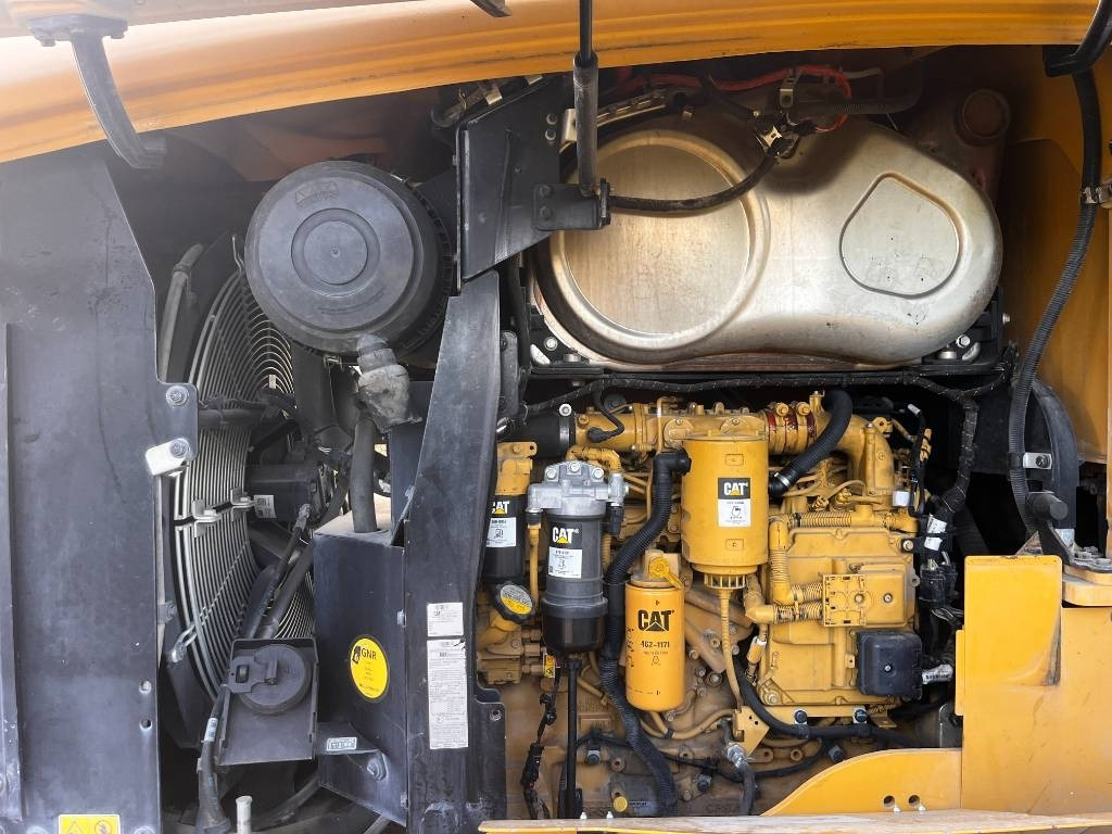 Cargadora de ruedas CAT 938M: foto 19