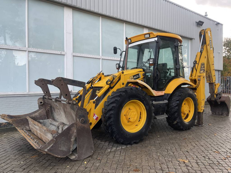 JCB 4 CX 2005 - Retroexcavadora: foto 1 JCB 4 CX 2005 - Retroexcavadora: foto 1