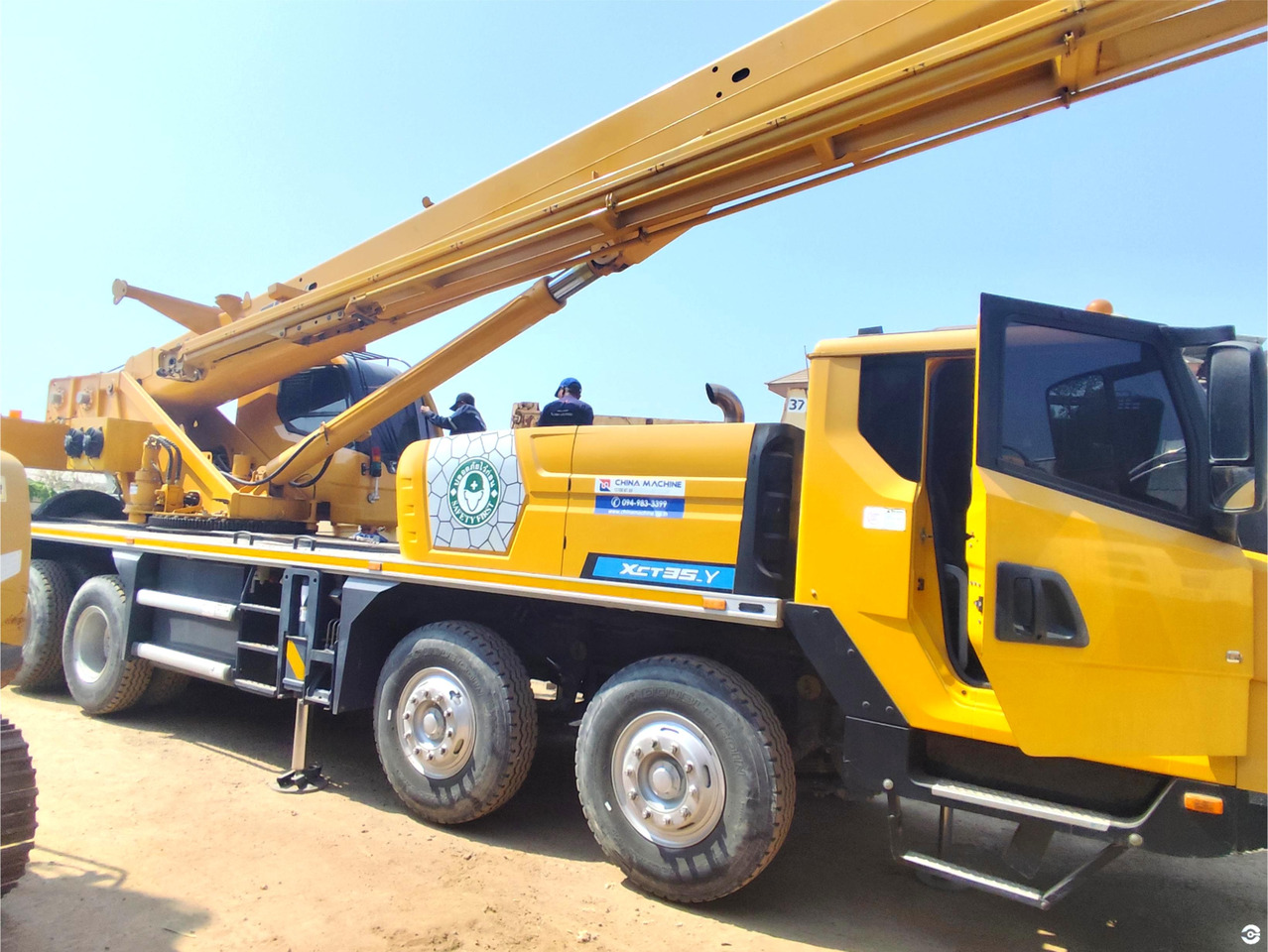 Maquinaria de construcción XCMG XCT30_Y 30ton truck crane with diesel engine price: foto 9 Maquinaria de construcción XCMG XCT30_Y 30ton truck crane with diesel engine price: foto 9