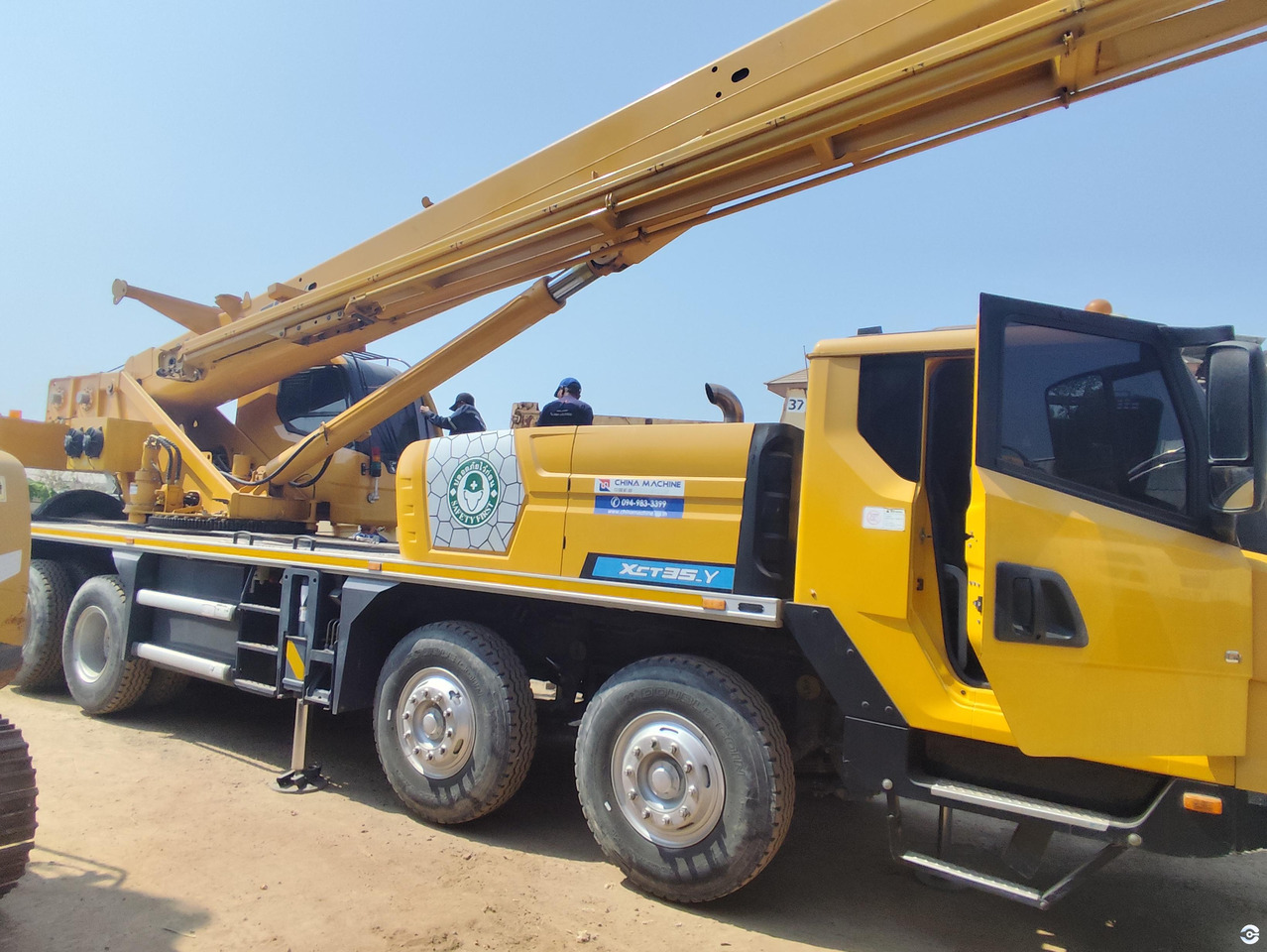 Maquinaria de construcción XCMG XCT30_Y 30ton truck crane with diesel engine price: foto 6 Maquinaria de construcción XCMG XCT30_Y 30ton truck crane with diesel engine price: foto 6