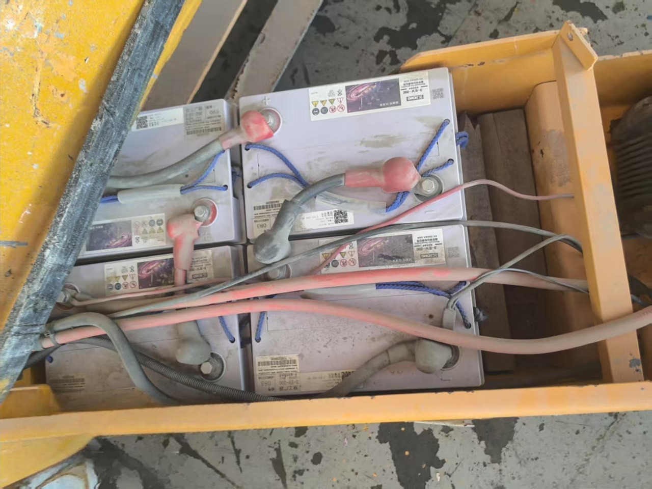 XCMG GTJZ1212 12m used lifting work table scissor lift price - Plataforma de tijeras: foto 2 XCMG GTJZ1212 12m used lifting work table scissor lift price - Plataforma de tijeras: foto 2