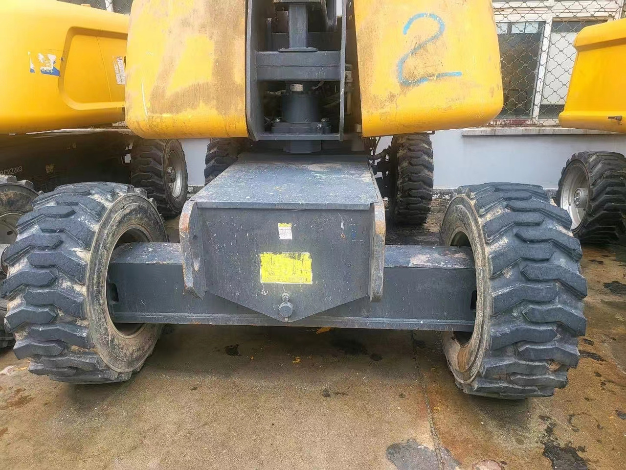 XCMG Official Cherry Picker Boom Lift GTBZ26S 26m Straight Arm Lift Aerial Work Platform Price - Plataforma telescopica: foto 4 XCMG Official Cherry Picker Boom Lift GTBZ26S 26m Straight Arm Lift Aerial Work Platform Price - Plataforma telescopica: foto 4