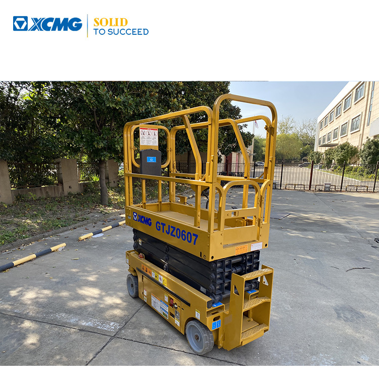 XCMG Official Used Aerial Work Platforms GTJZ0607 Mobile Scissor Lift For Sale - Plataforma de tijeras: foto 1 XCMG Official Used Aerial Work Platforms GTJZ0607 Mobile Scissor Lift For Sale - Plataforma de tijeras: foto 1