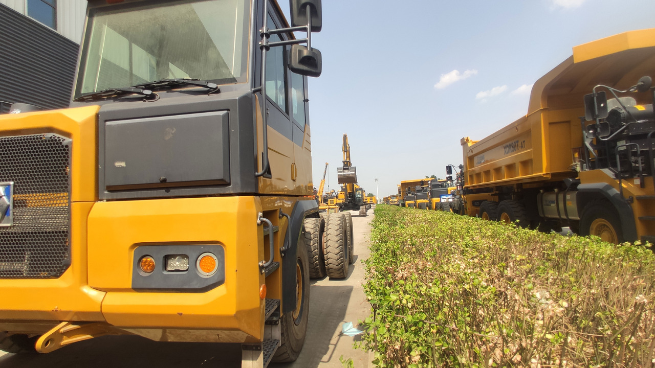 XCMG Official Used Mining Dump Trucks XDR80T 70 Ton Dumper Truck For Sale - Dúmper: foto 2 XCMG Official Used Mining Dump Trucks XDR80T 70 Ton Dumper Truck For Sale - Dúmper: foto 2