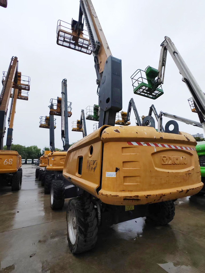 Plataforma telescopica XCMG Official Used Telescopic Boom Lift GTBZ22S 22m Lift Aerial Work Platform Price: foto 7