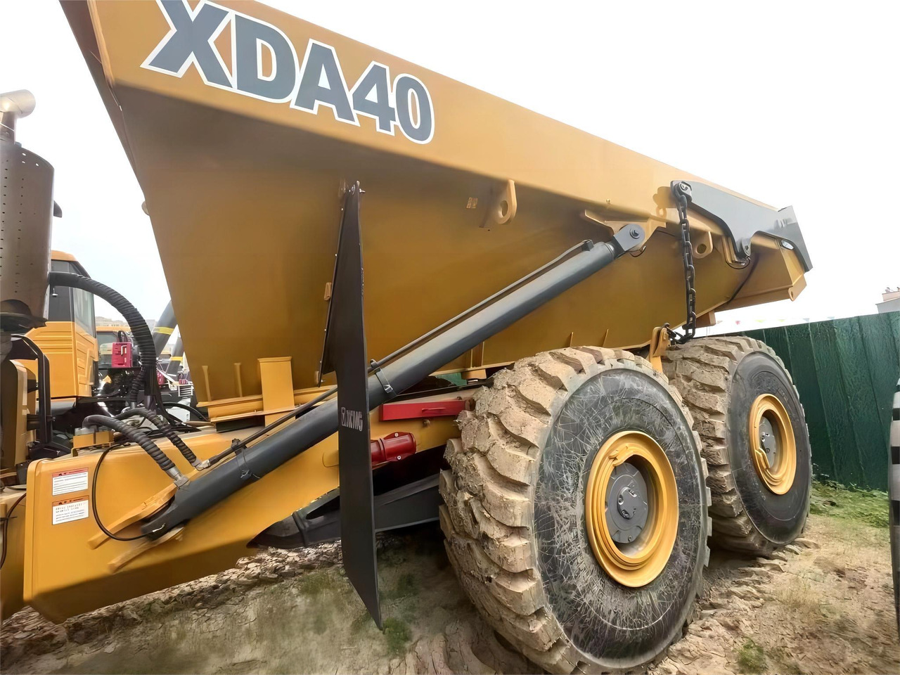 XCMG Official Xda40 40 Ton Second Hand Used Mining Dump Truck with Good Price - Dúmper articulado: foto 3 XCMG Official Xda40 40 Ton Second Hand Used Mining Dump Truck with Good Price - Dúmper articulado: foto 3