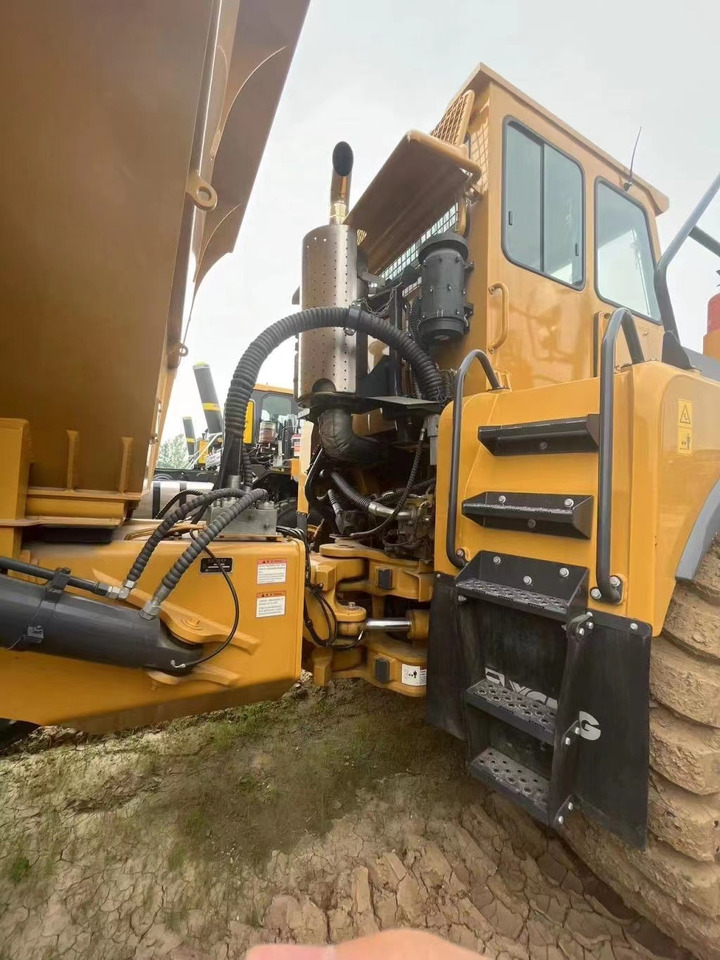 XCMG Official Xda40 China 2018 Year 40 Ton Used Dump Tipper Truck in Good Condition - Dúmper articulado: foto 4 XCMG Official Xda40 China 2018 Year 40 Ton Used Dump Tipper Truck in Good Condition - Dúmper articulado: foto 4