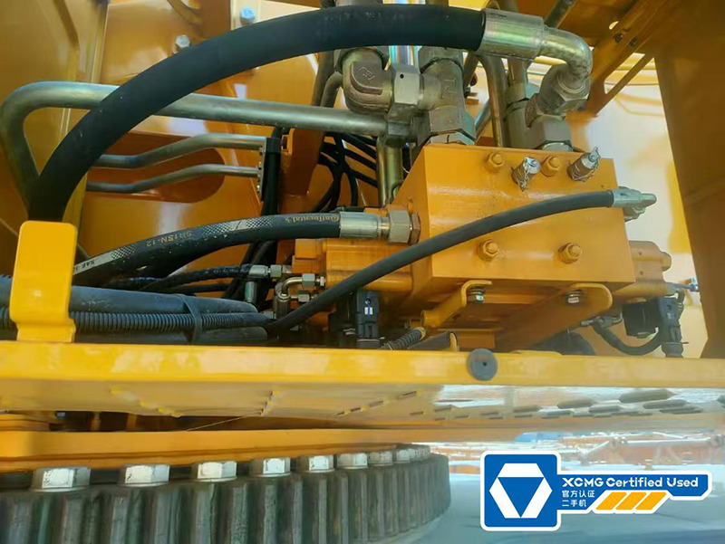 XCMG QY180K5C 180ton second hand truck crane for sale - Autogrúa: foto 2 XCMG QY180K5C 180ton second hand truck crane for sale - Autogrúa: foto 2