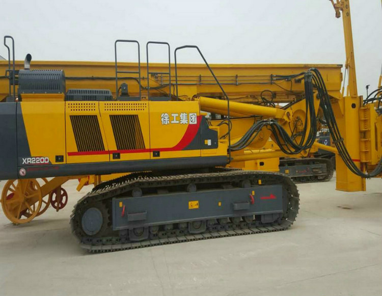 XCMG Retread Machine XR220D 220kn 50m Rotary Drilling Rig For Sale - Perforadora: foto 2 XCMG Retread Machine XR220D 220kn 50m Rotary Drilling Rig For Sale - Perforadora: foto 2