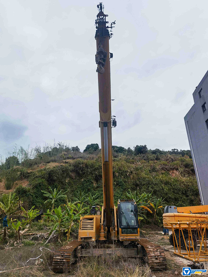 Grúa sobre orugas XCMG XGC30T 30ton mini small crawler crane 2016 for sale: foto 9