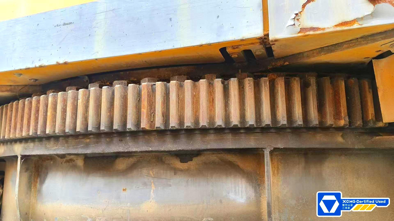 XCMG second hand large ton all terrain crane 650 ton QAY650 - Grúa todo terreno: foto 3 XCMG second hand large ton all terrain crane 650 ton QAY650 - Grúa todo terreno: foto 3