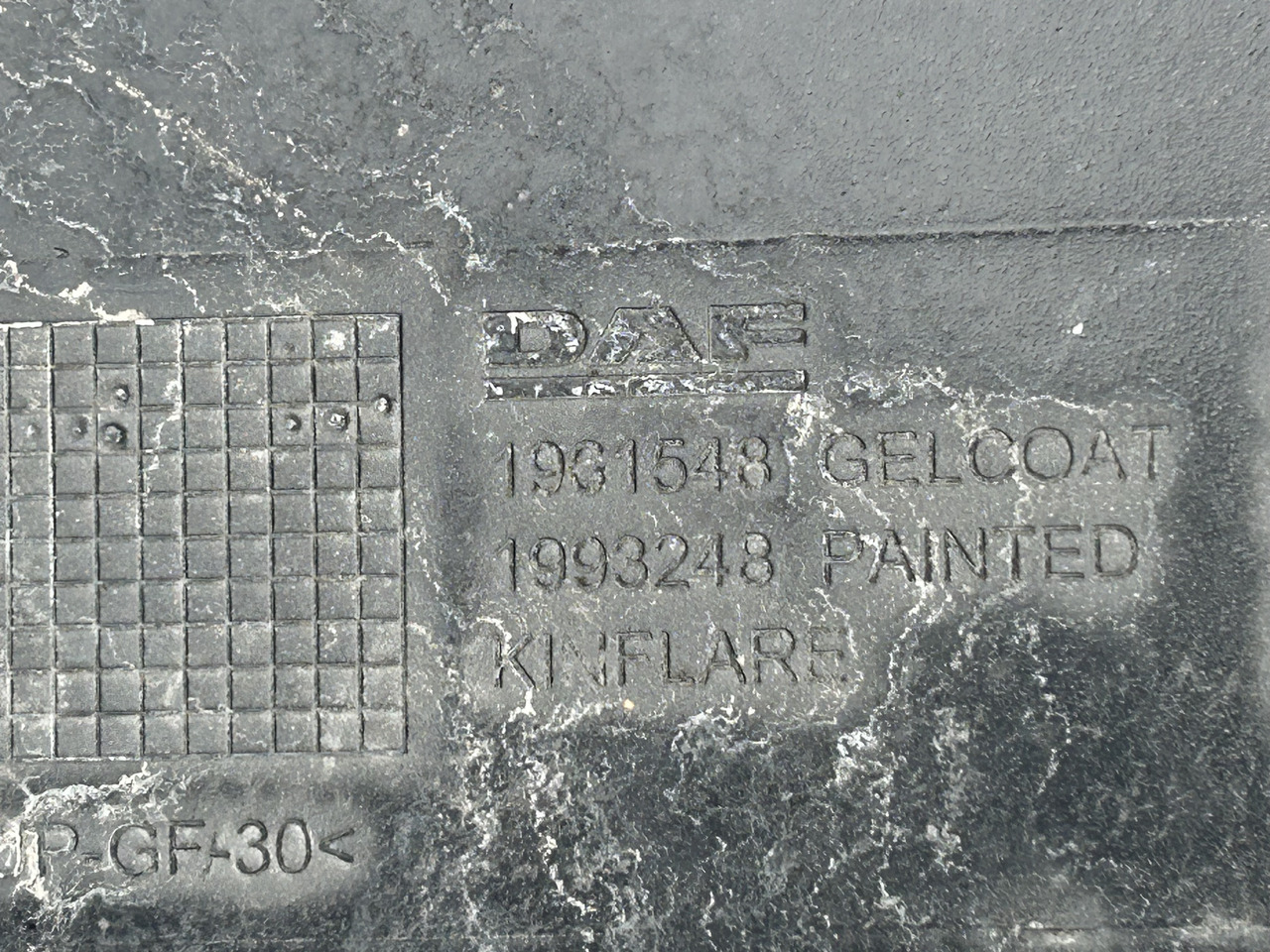 Pieza universal DAF A SET OF DAF XF 106 SPOILER: foto 14 Pieza universal DAF A SET OF DAF XF 106 SPOILER: foto 14