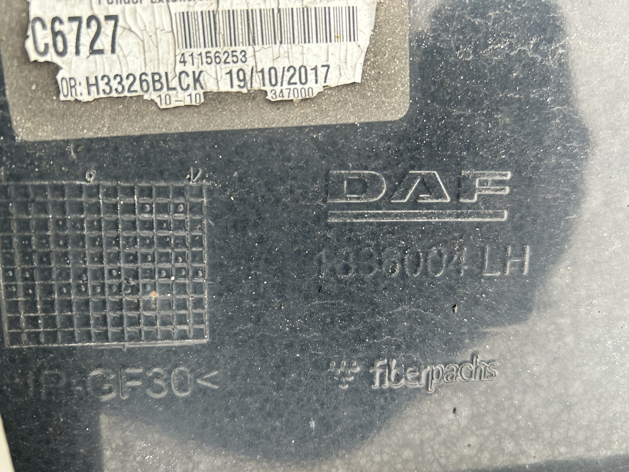 Pieza universal DAF A SET OF DAF XF 106 SPOILER: foto 16 Pieza universal DAF A SET OF DAF XF 106 SPOILER: foto 16