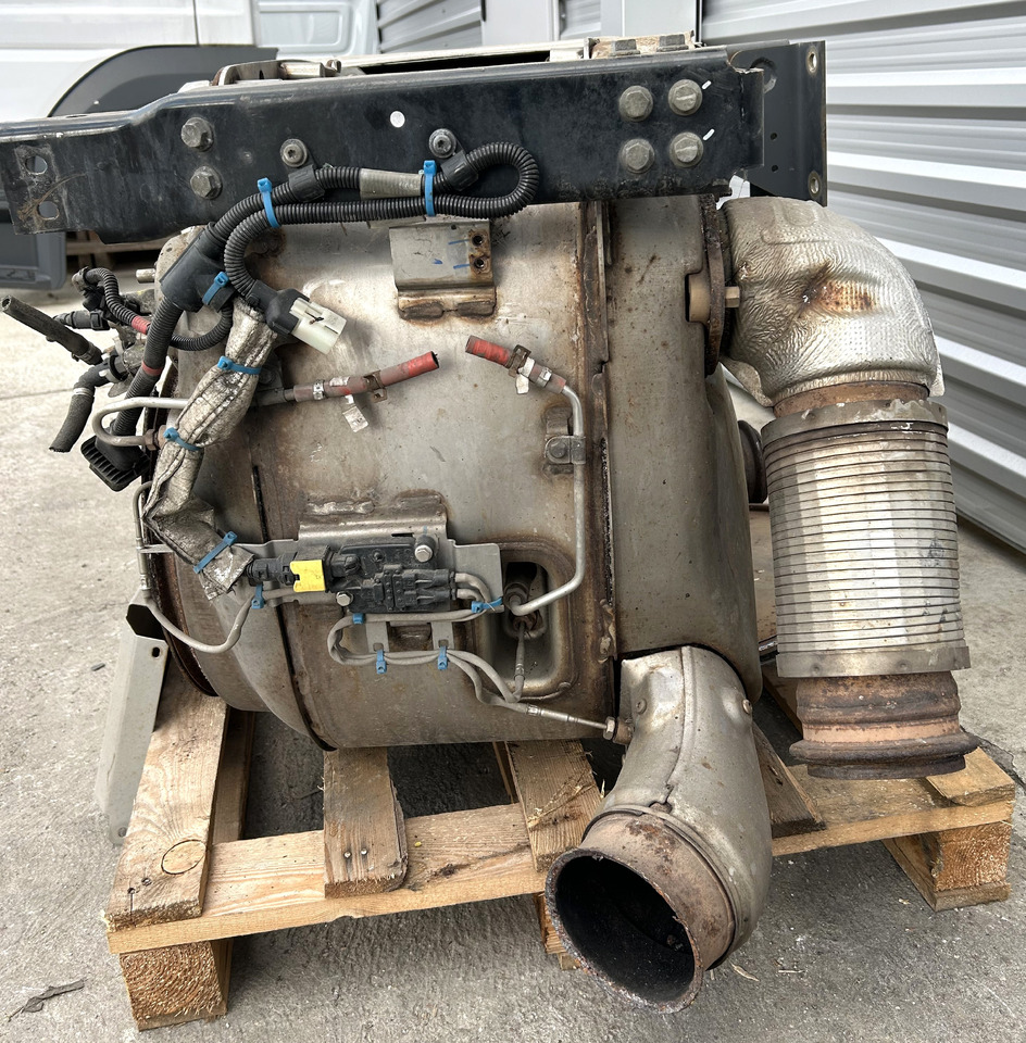 Convertidor catalítico DAF CATALYTIC CONVERTER FOR DAF XF 106 BDF: foto 8