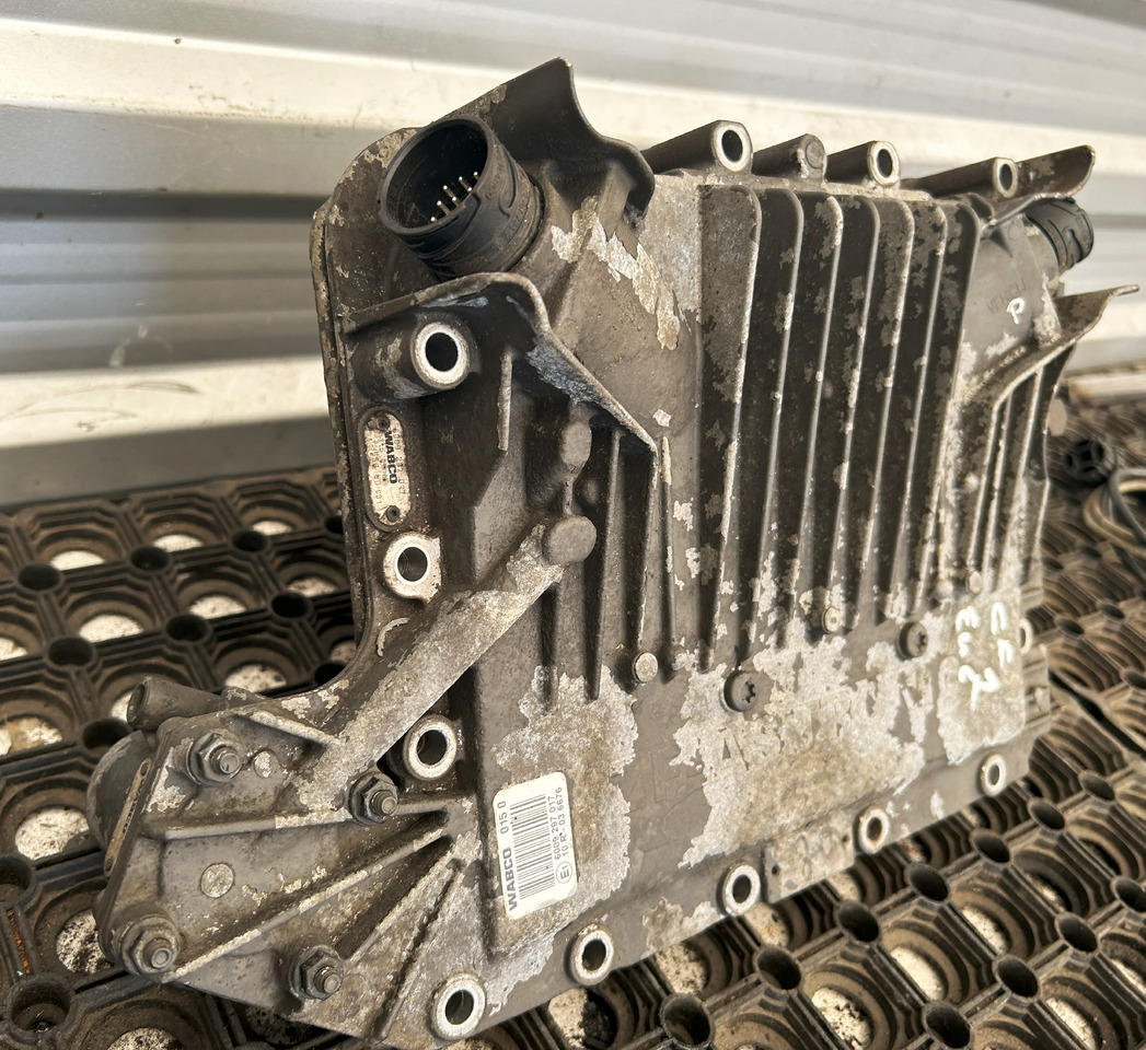 DAF CF EURO 6 ZF ASTRONIC MODULATOR SELECTOR - Unidad de control para Camión: foto 5 DAF CF EURO 6 ZF ASTRONIC MODULATOR SELECTOR - Unidad de control para Camión: foto 5