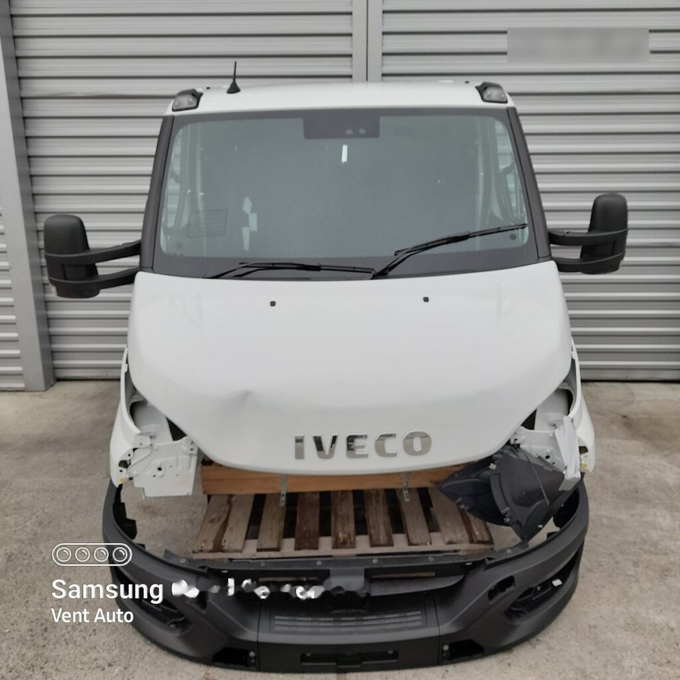 IVECO DAILY VII IVECO Daily VII 2019-2024 light - Cabina para Camión: foto 2 IVECO DAILY VII IVECO Daily VII 2019-2024 light - Cabina para Camión: foto 2