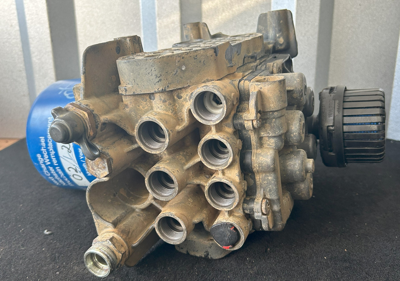 MERCEDES-BENZ AROCS MP4 EAPU AIR DRYER - Piezas de freno para Camión: foto 2 MERCEDES-BENZ AROCS MP4 EAPU AIR DRYER - Piezas de freno para Camión: foto 2