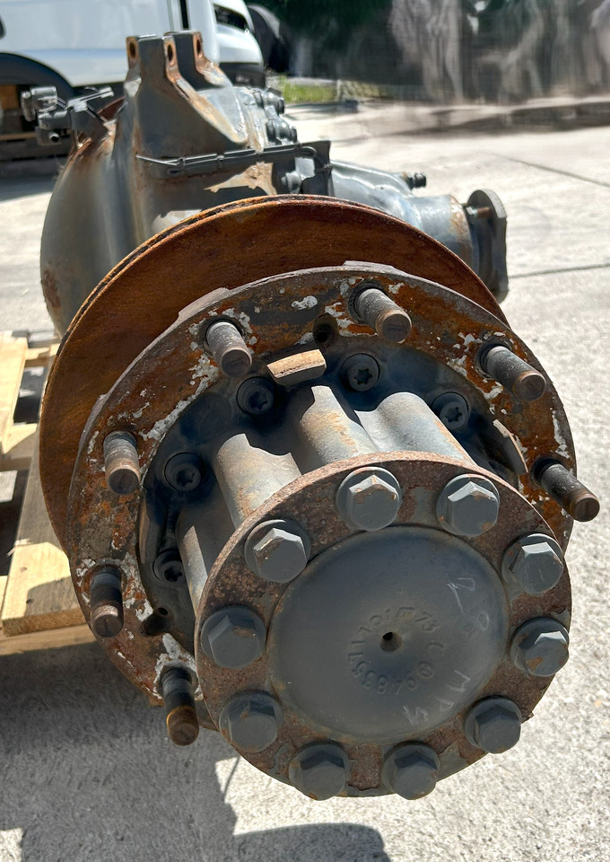 MERCEDES-BENZ REAR AXLE + HUBS ACTROS MP4 R440-13 2,533 - Eje posterior para Camión: foto 3 MERCEDES-BENZ REAR AXLE + HUBS ACTROS MP4 R440-13 2,533 - Eje posterior para Camión: foto 3