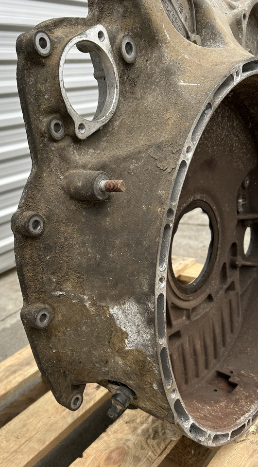 MERCEDES CLUTCH TIMING HOUSING ACTROS MP4 - Árbol de levas: foto 4 MERCEDES CLUTCH TIMING HOUSING ACTROS MP4 - Árbol de levas: foto 4