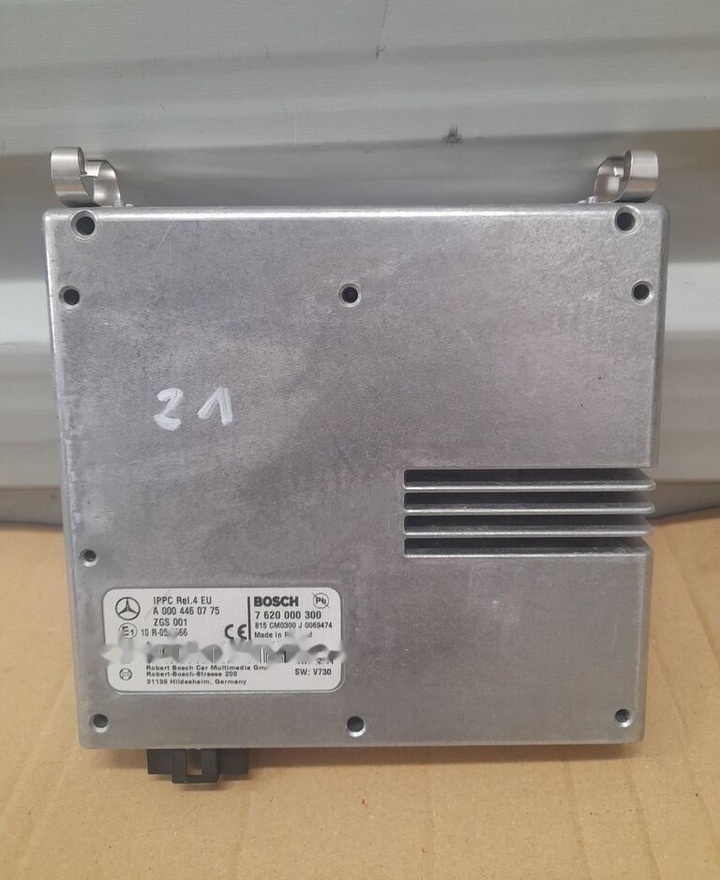 Mercedes-Benz A0004460775 / 7620000300 ACTROS MP4 truck - Unidad de control para Camión: foto 1 Mercedes-Benz A0004460775 / 7620000300 ACTROS MP4 truck - Unidad de control para Camión: foto 1