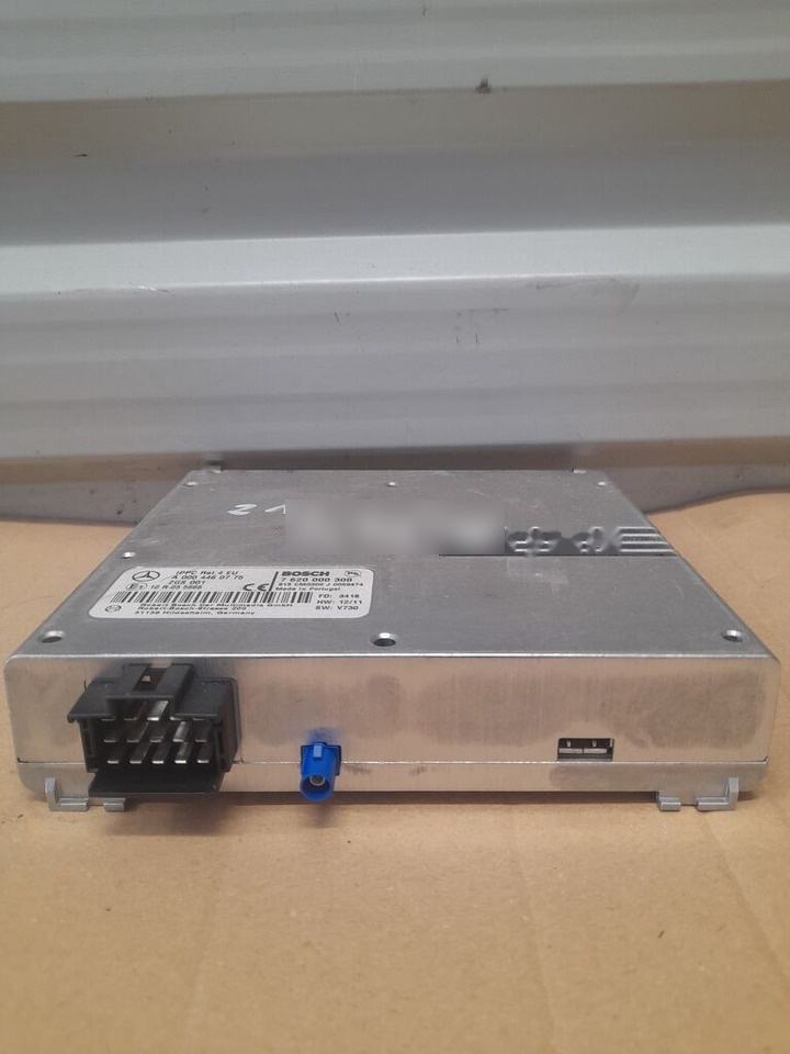 Mercedes-Benz A0004460775 / 7620000300 ACTROS MP4 truck - Unidad de control para Camión: foto 2 Mercedes-Benz A0004460775 / 7620000300 ACTROS MP4 truck - Unidad de control para Camión: foto 2