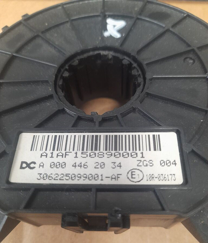 Mercedes-Benz ACTROS MP4 A0004462034 - Sensor para Camión: foto 3 Mercedes-Benz ACTROS MP4 A0004462034 - Sensor para Camión: foto 3