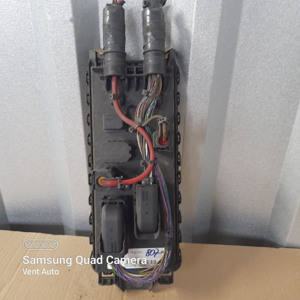 Mercedes-Benz ACTROS MP4 A0004467861 truck - Unidad de control para Camión: foto 1 Mercedes-Benz ACTROS MP4 A0004467861 truck - Unidad de control para Camión: foto 1