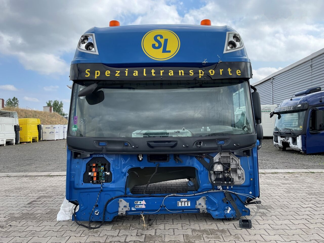 XF DAF XF 106 truck - Cabina para Camión: foto 1 XF DAF XF 106 truck - Cabina para Camión: foto 1