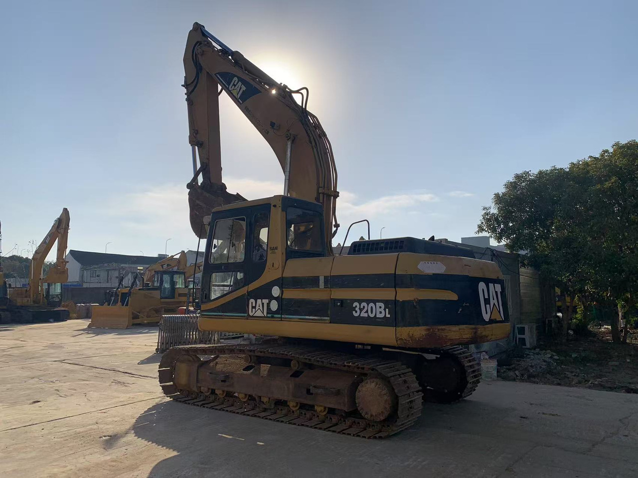 CATERPILLAR Crawler Excavator CAT 320B, 320BL Original Japanese Excavator - Excavadora de cadenas: foto 3 CATERPILLAR Crawler Excavator CAT 320B, 320BL Original Japanese Excavator - Excavadora de cadenas: foto 3