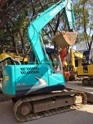Second Hand Mini Hydraulic Excavator Kobelco Sk75 Excavator with Blade for Sale - Excavadora de cadenas: foto 1 Second Hand Mini Hydraulic Excavator Kobelco Sk75 Excavator with Blade for Sale - Excavadora de cadenas: foto 1