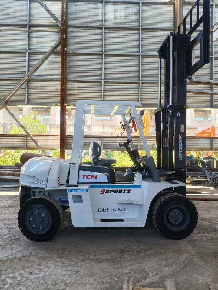 TCM Forklift Truck Secondhand 6 ton Diesel Forklift - Carretilla elevadora diésel: foto 1 TCM Forklift Truck Secondhand 6 ton Diesel Forklift - Carretilla elevadora diésel: foto 1